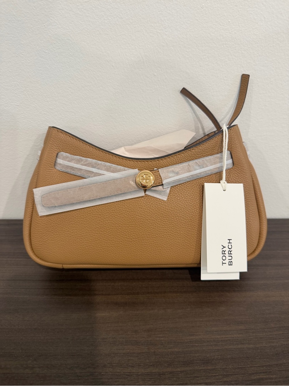 Tory Burch Pebbled Leather Shoulder Bag in Camel/Tan with Gold Hardware